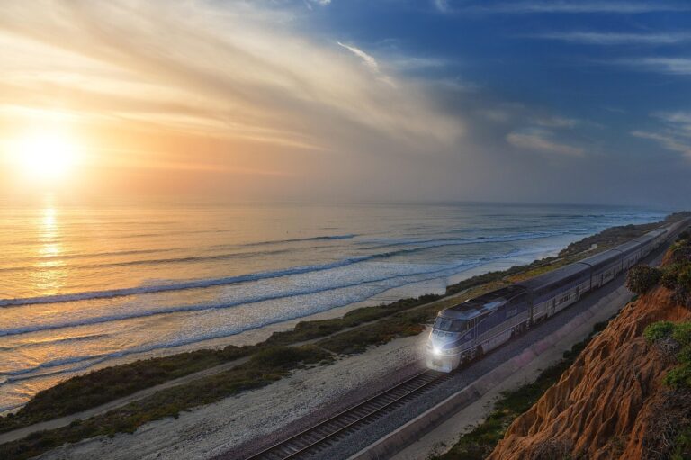 mooiste-treinroutes-langs-de-kust